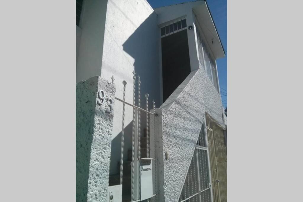 Casa Cerca Del Centro De Morelia Villa Ngoại thất bức ảnh
